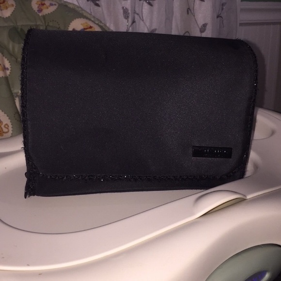 Chanel cosmetic bag measurements - Picture 1 of 6